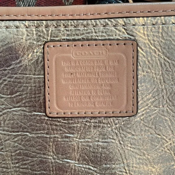 Coach Corner leather Zip Women's Wristlet Bag - Metallic Gold - Picture 3 of 3